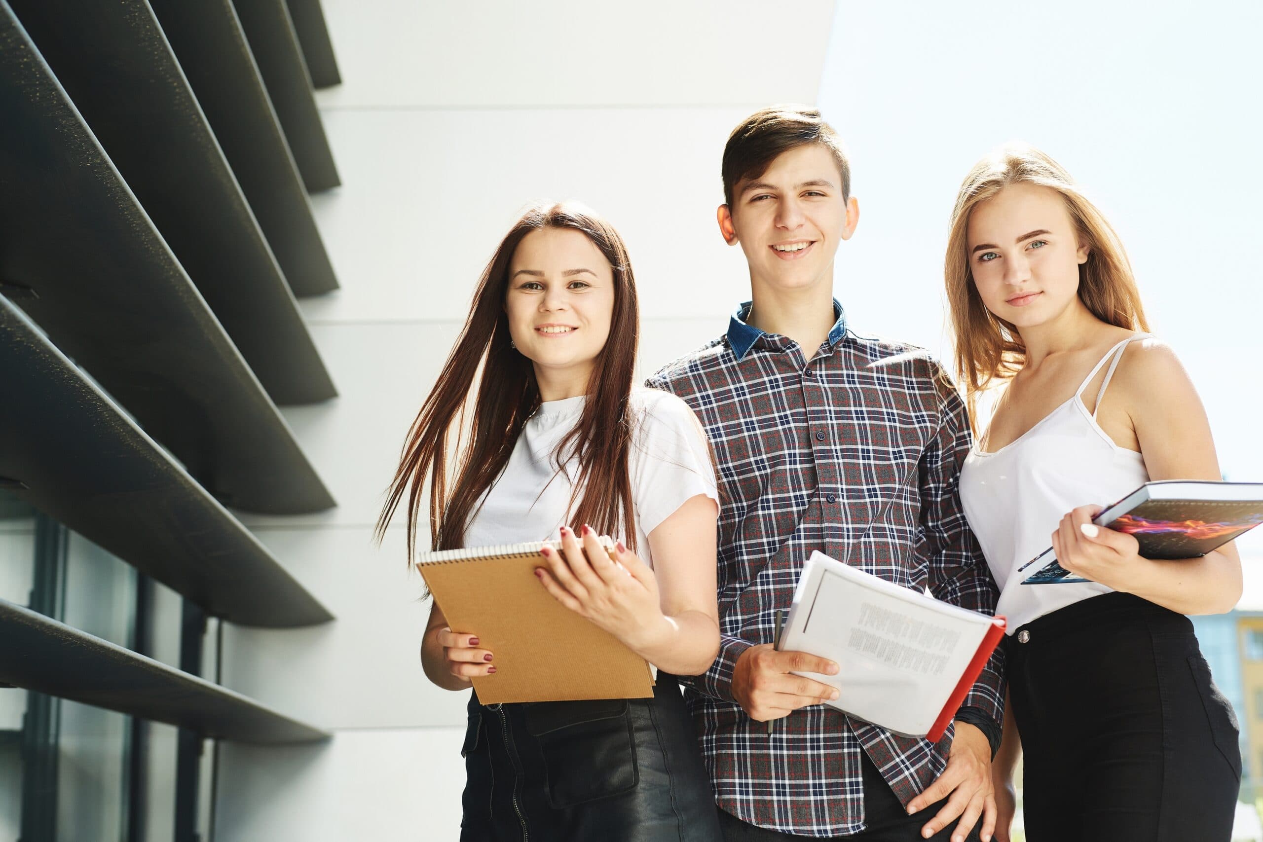 APPRENTICES GAIN GREAT GRADES!